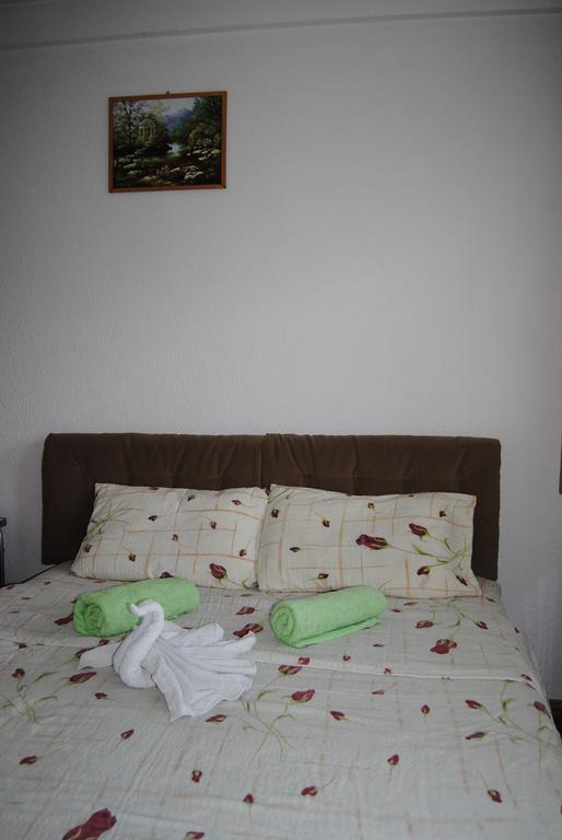 Joleski Accommodation Ohri Dış mekan fotoğraf